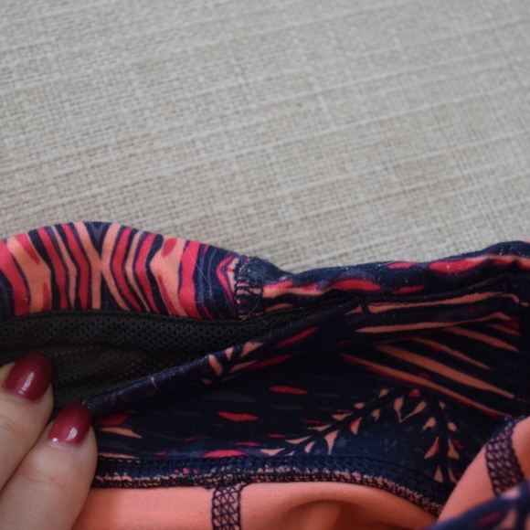 The North Face Capri's - Picture 5 of 5